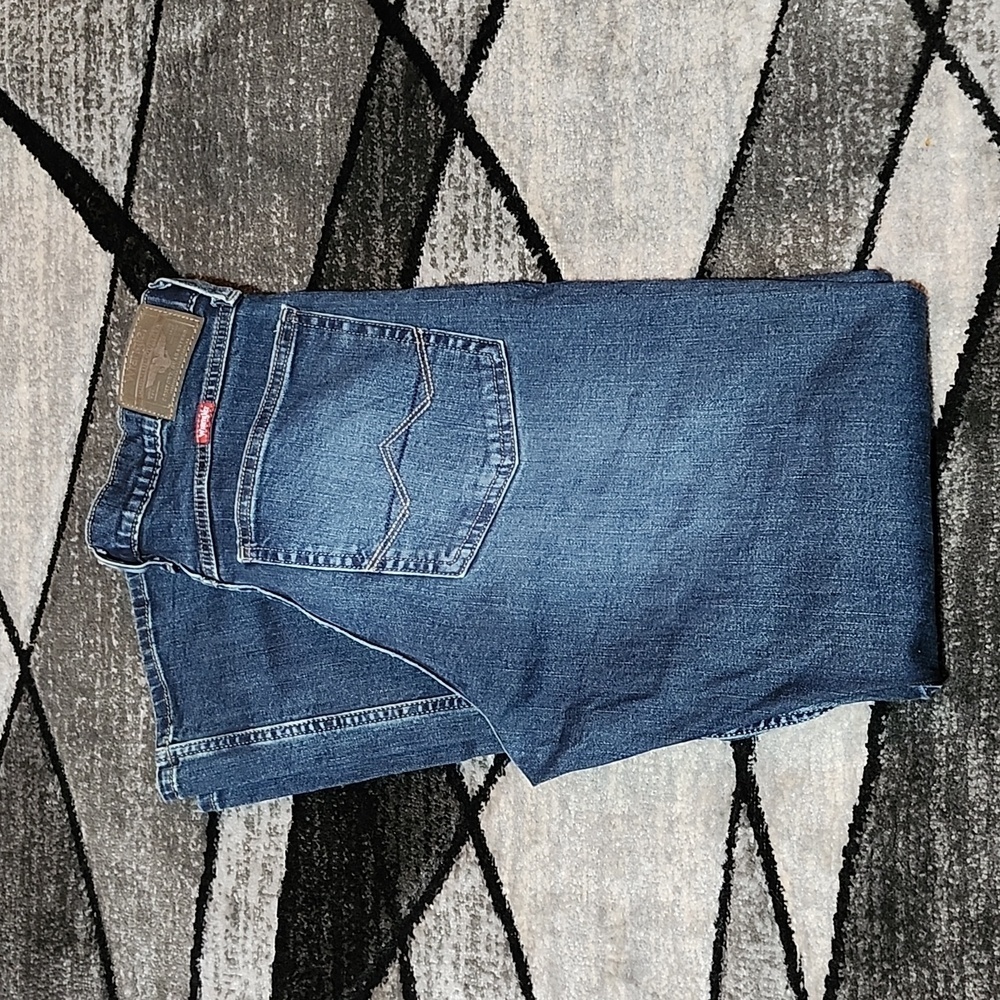 WRANGLER EMBROIDERED RELAXED FIT BOOT-LEG DENIM JEAN PRICE FIRM